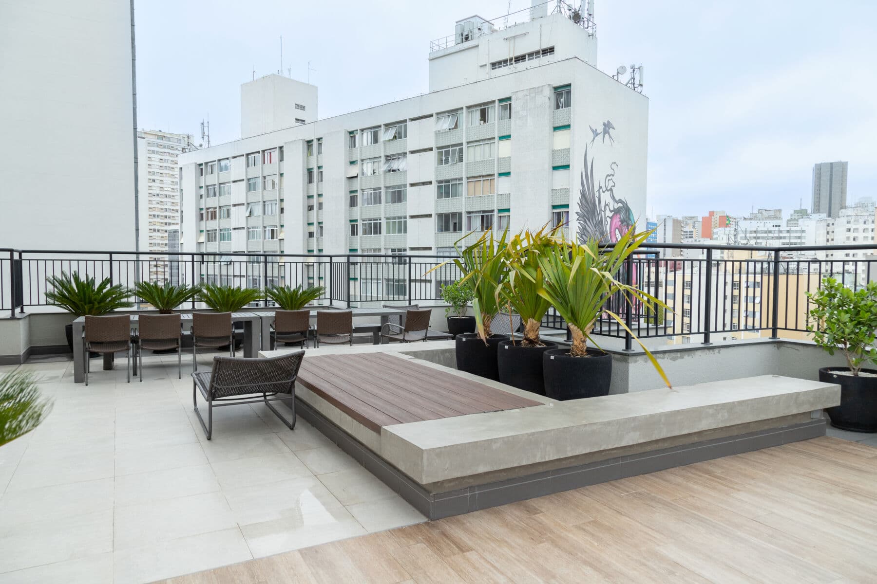 Smart Charlie Consolação