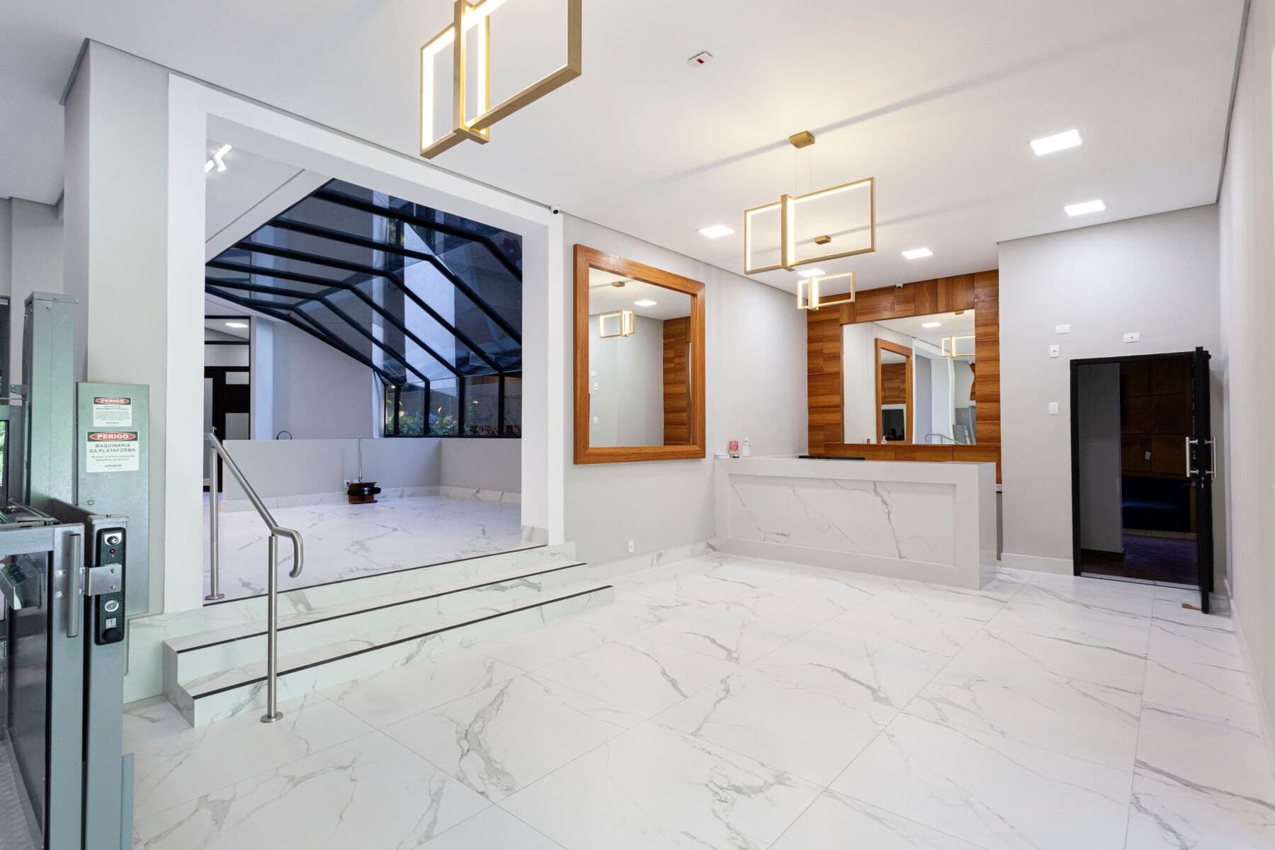 Consolação by Charlie