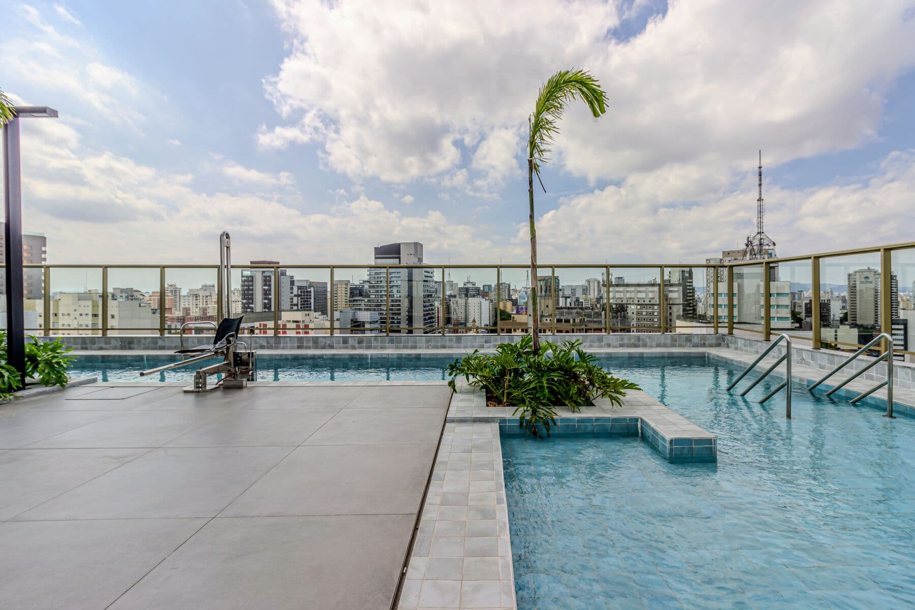 Charlie Nik Paradiso