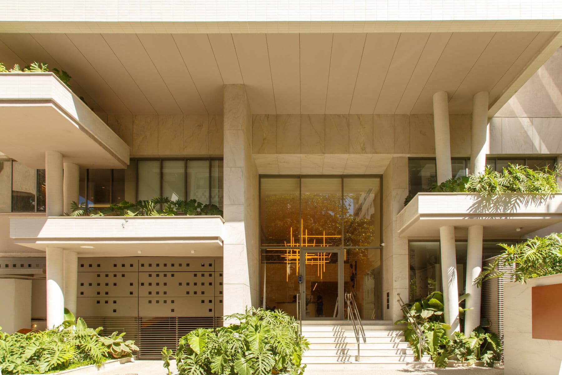 Charlie IPA Design Studios Ipanema