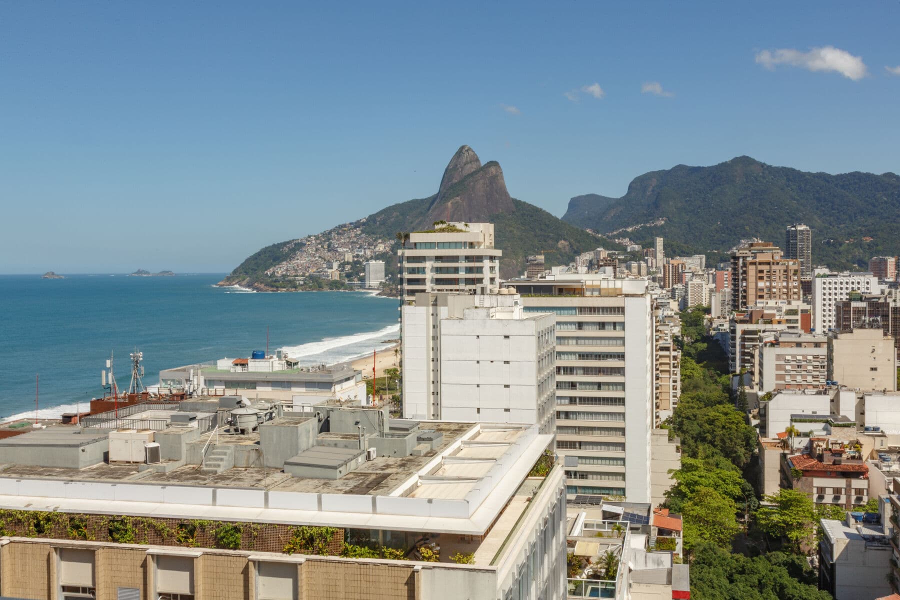 Charlie IPA Design Studios Ipanema