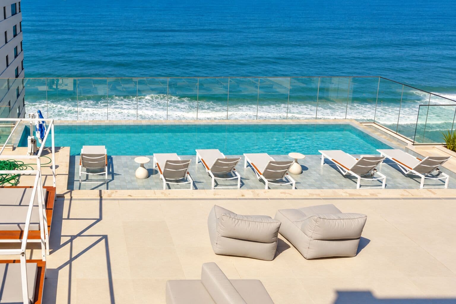 Charlie IPA Design Studios Ipanema