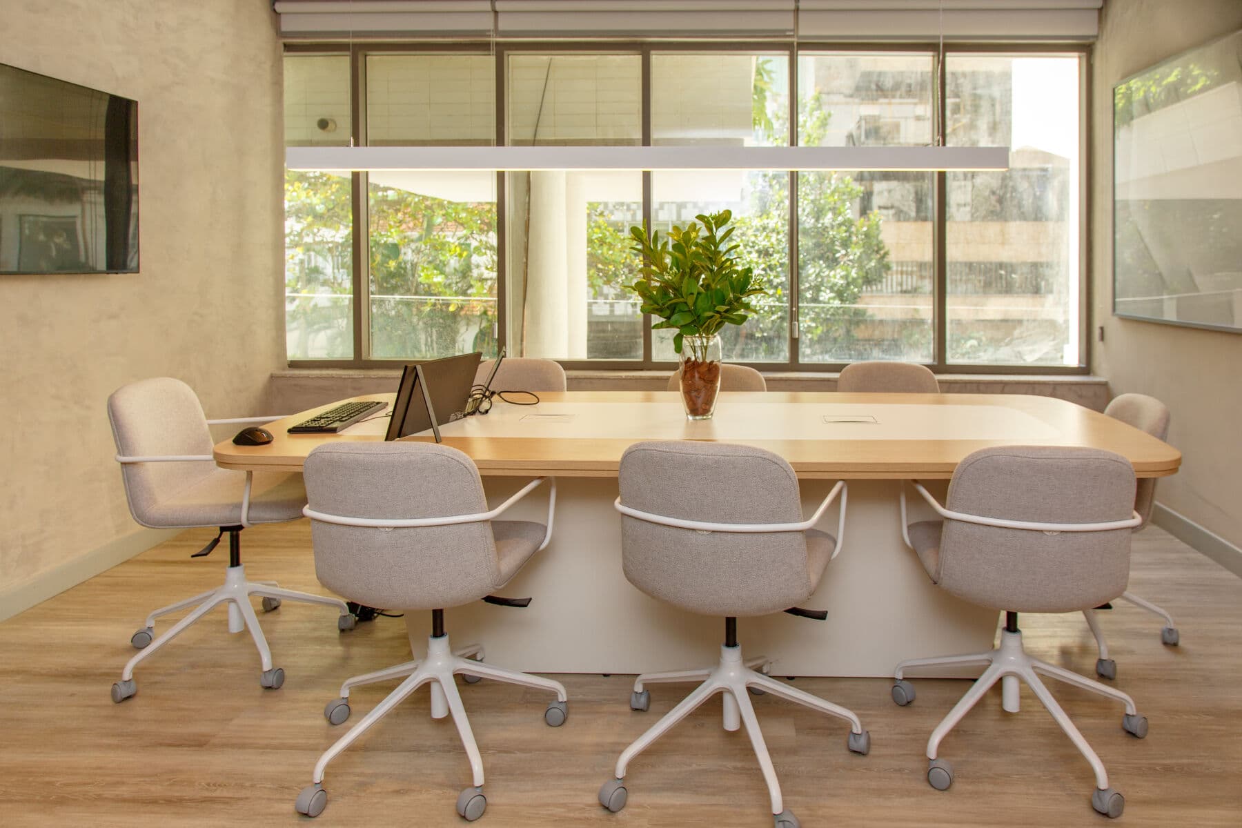Charlie IPA Design Studios Ipanema