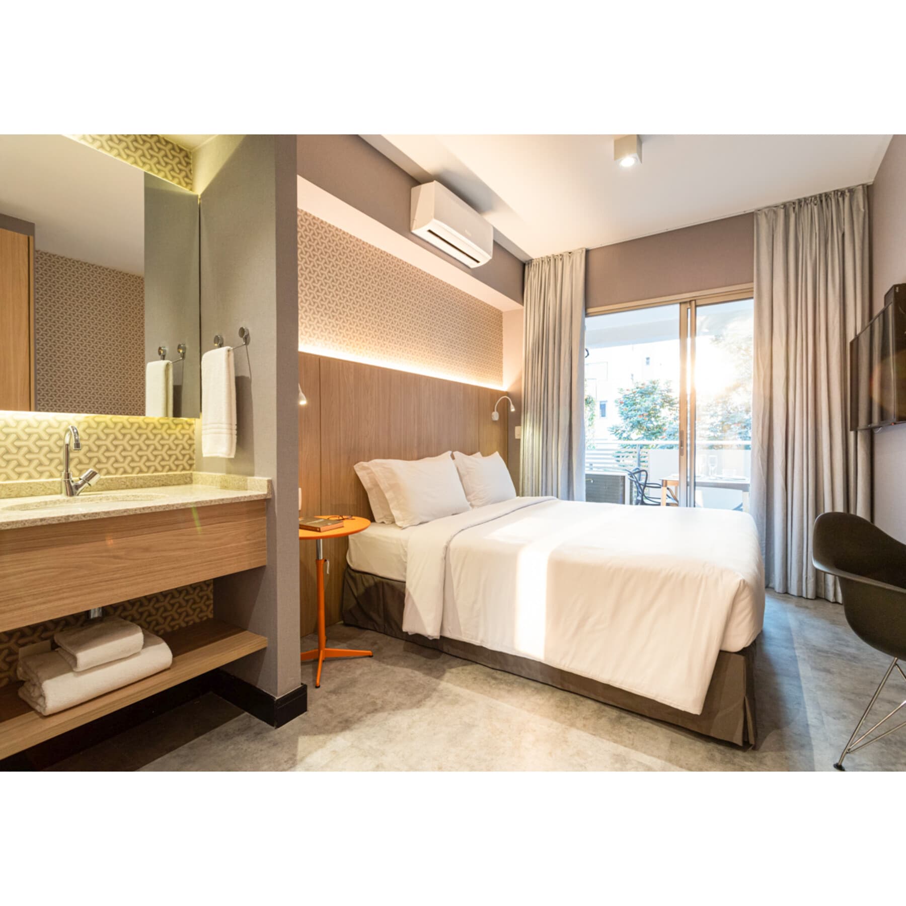 Studio Casal - Charlie Girassol Vila Madalena
