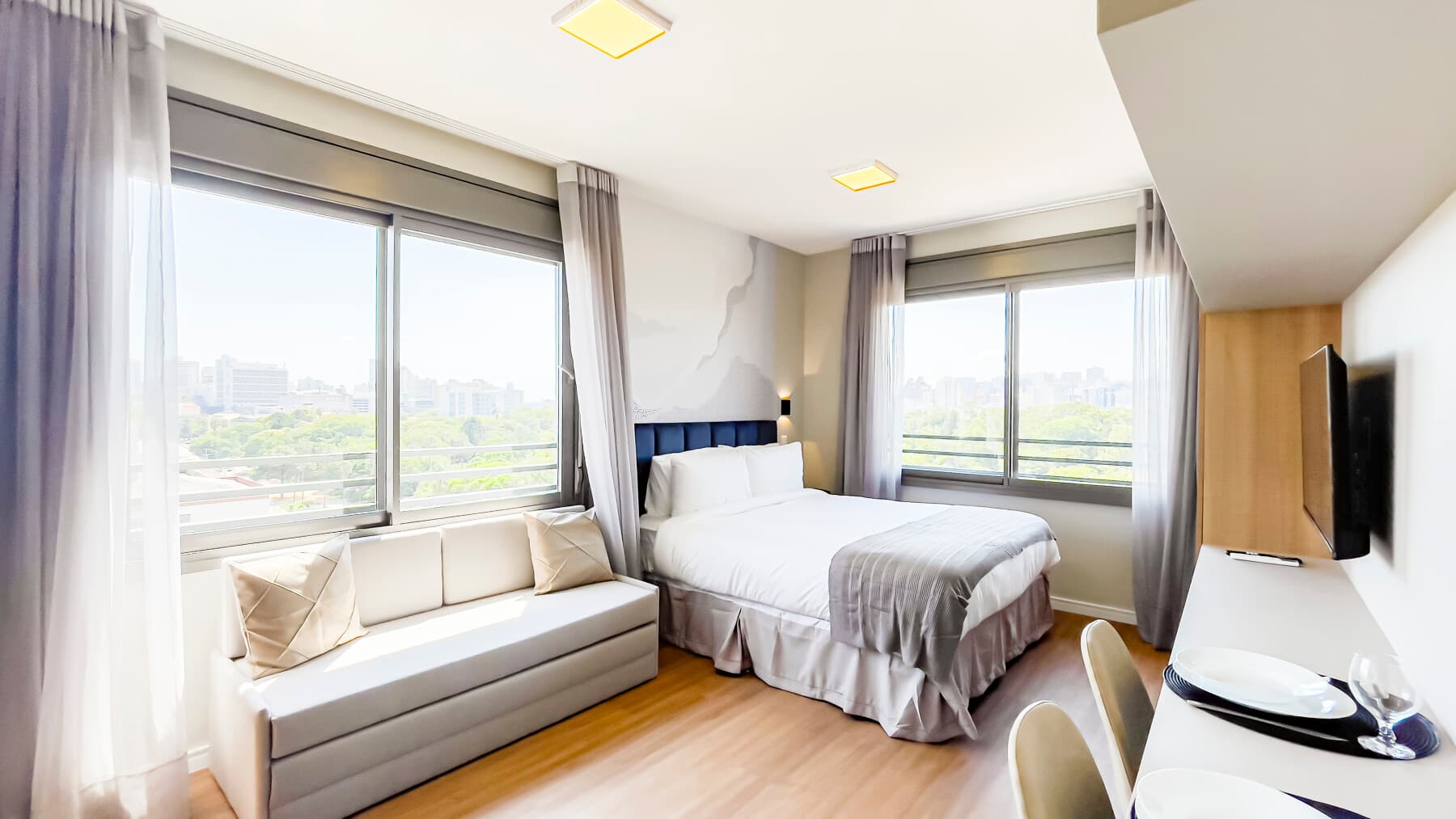 Studio Casal com Sofá Cama - Charlie JP Redenção Cidade Baixa