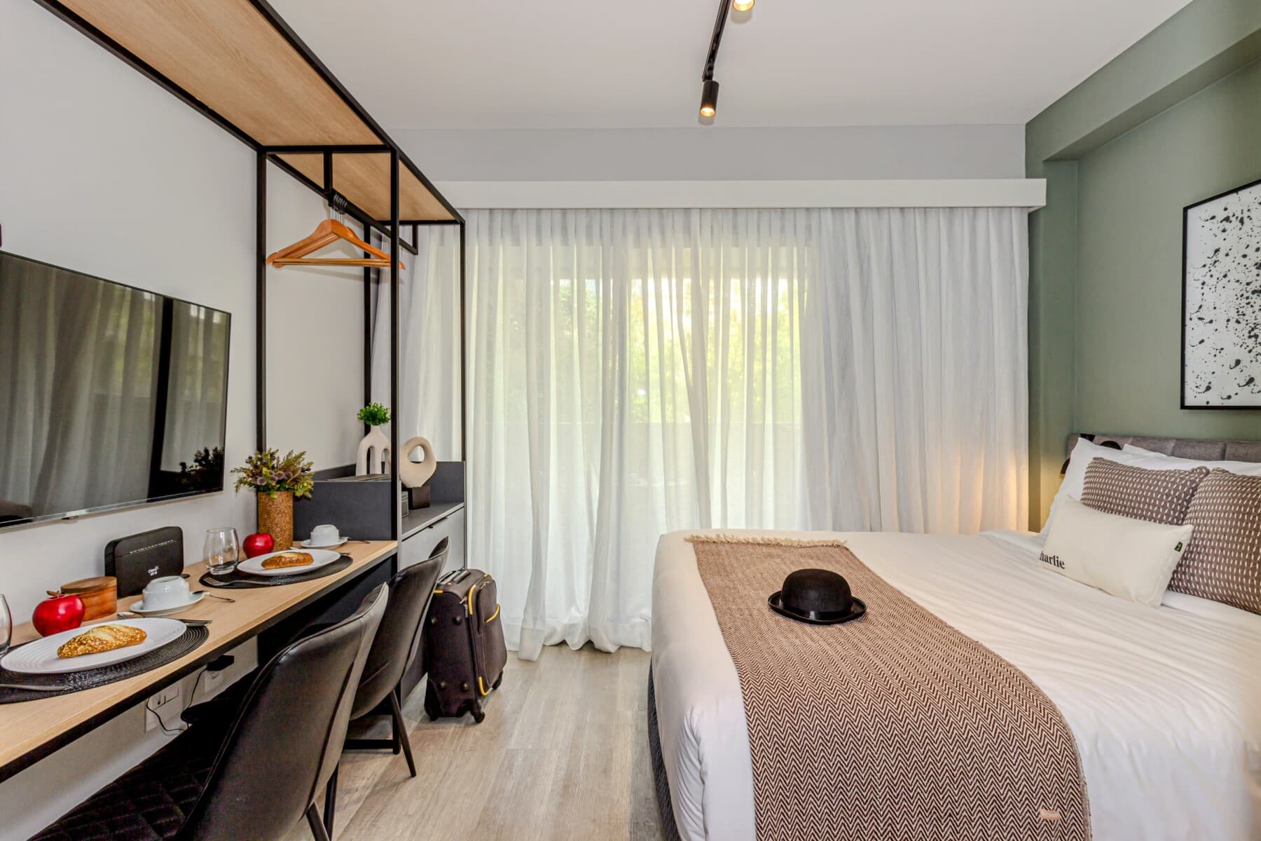 Studio Superior Casal com Varanda NR - Charlie Nik Paulista