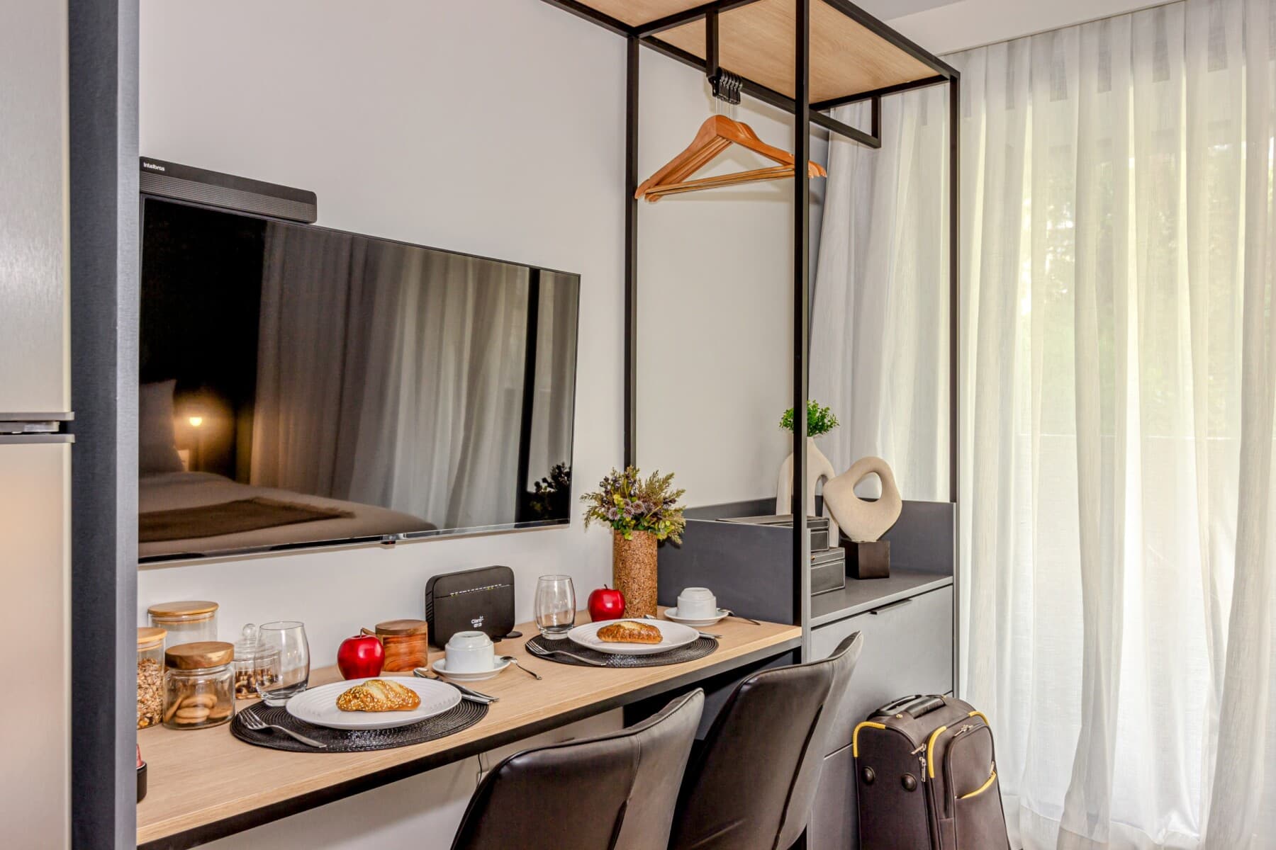 Studio Superior Casal com Varanda NR - Charlie Nik Paulista