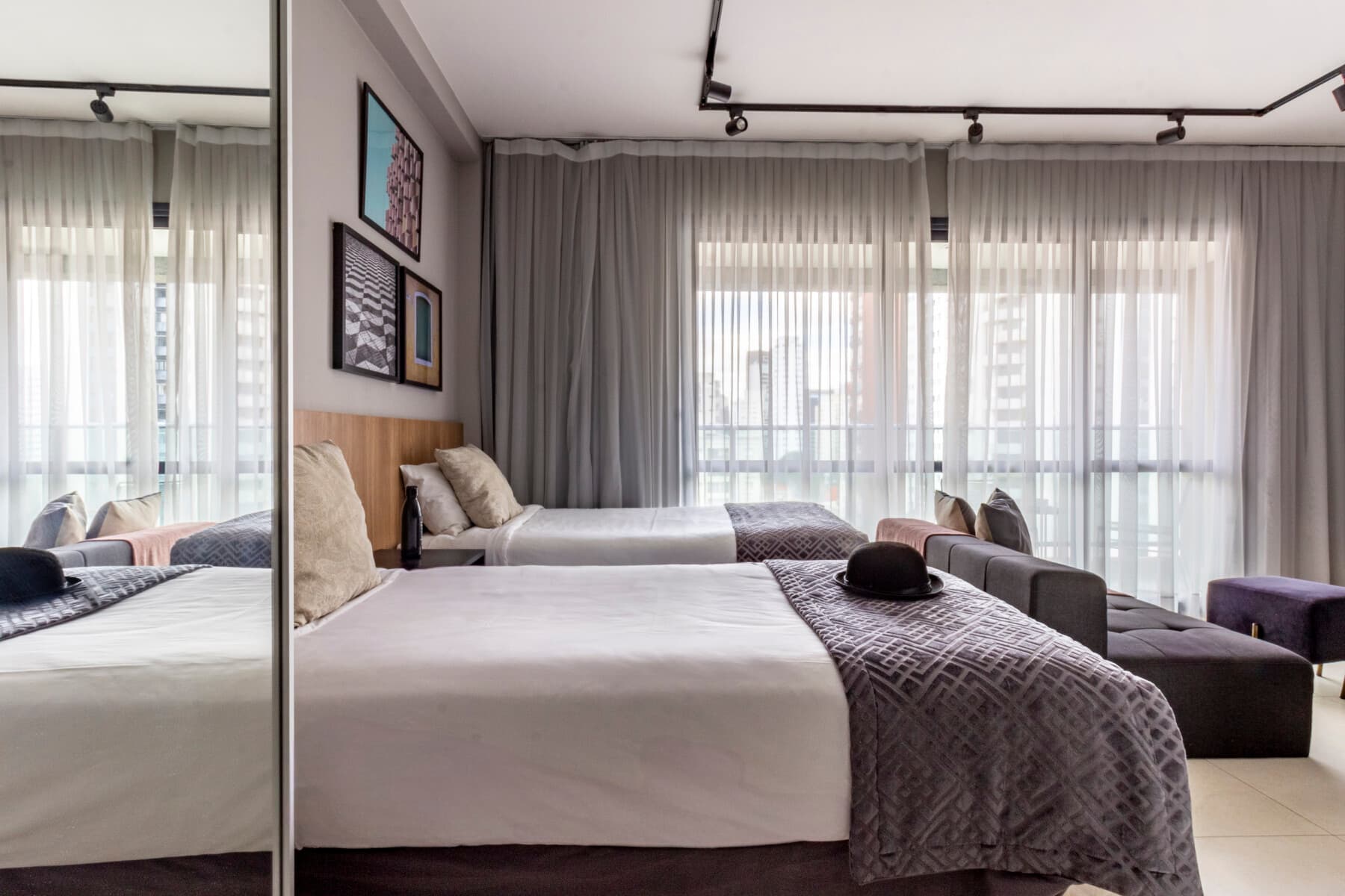 Studio Solteiro com Varanda - Charlie Upper Itaim
