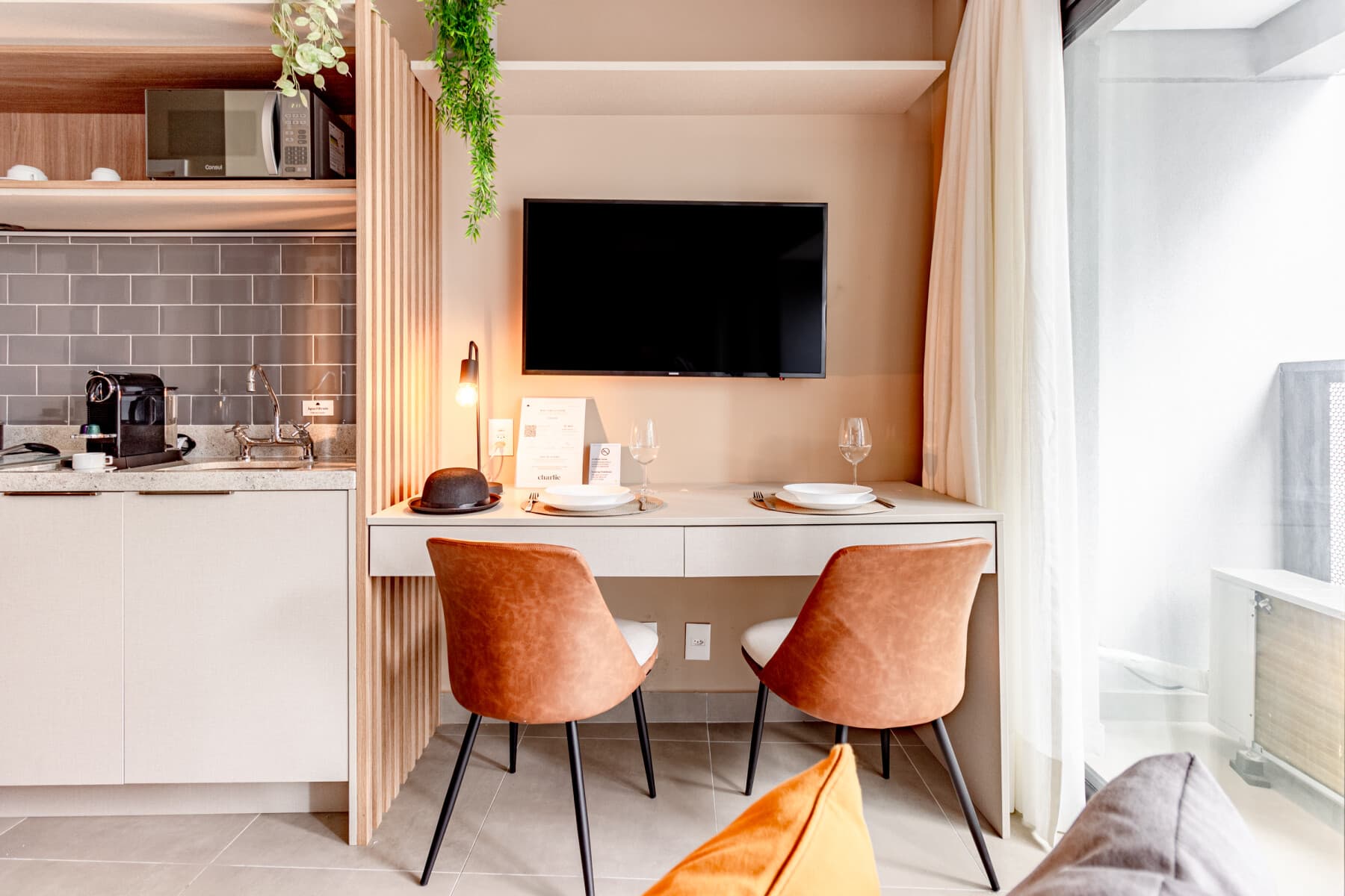 Studio Casal com Varanda - Charlie Window Moema