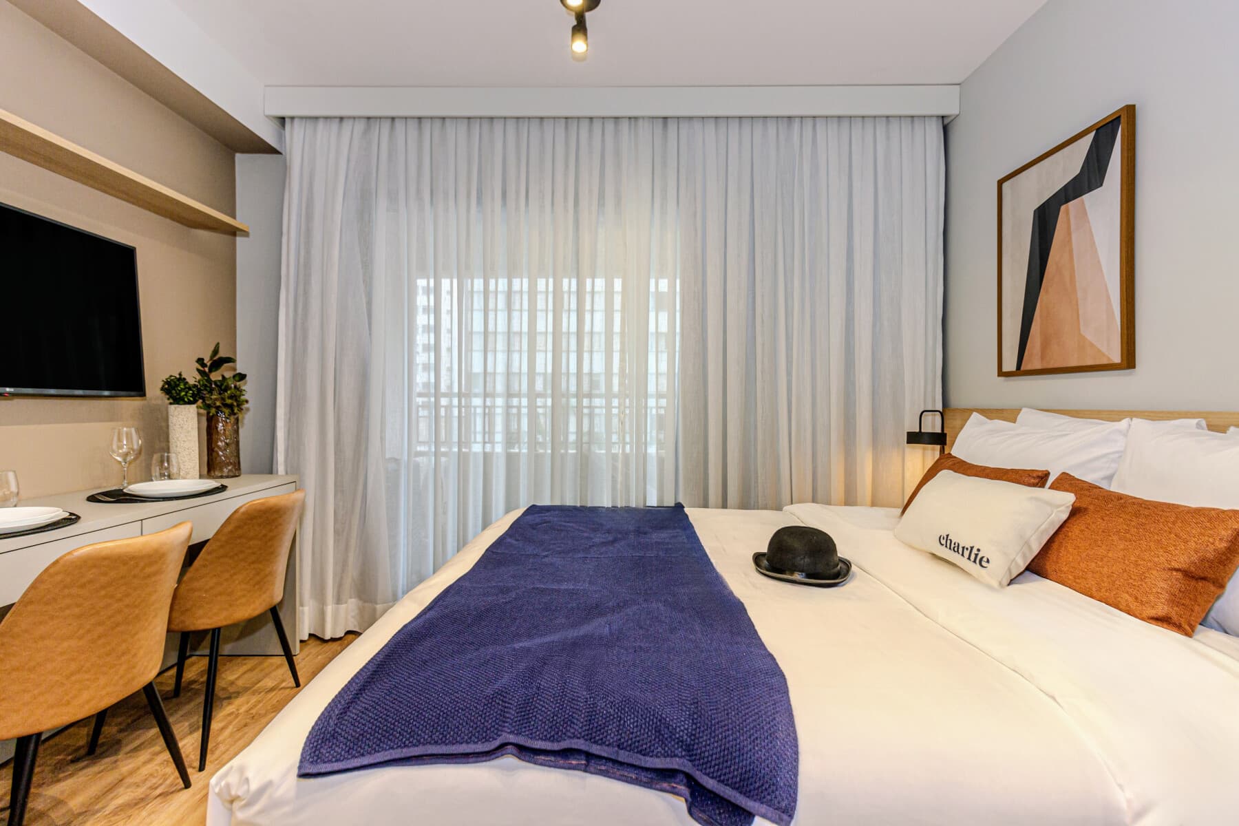 Charlie For You Perdizes