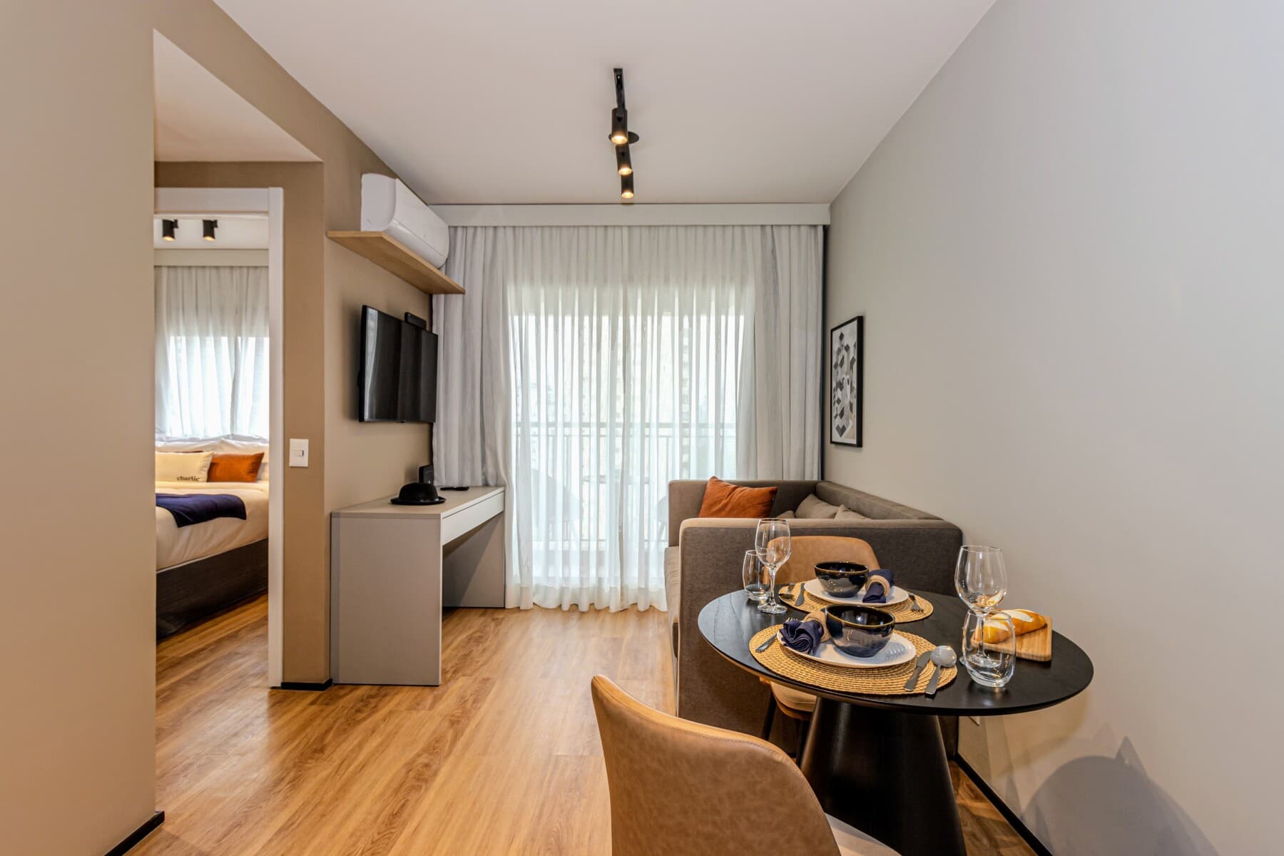 Charlie For You Perdizes