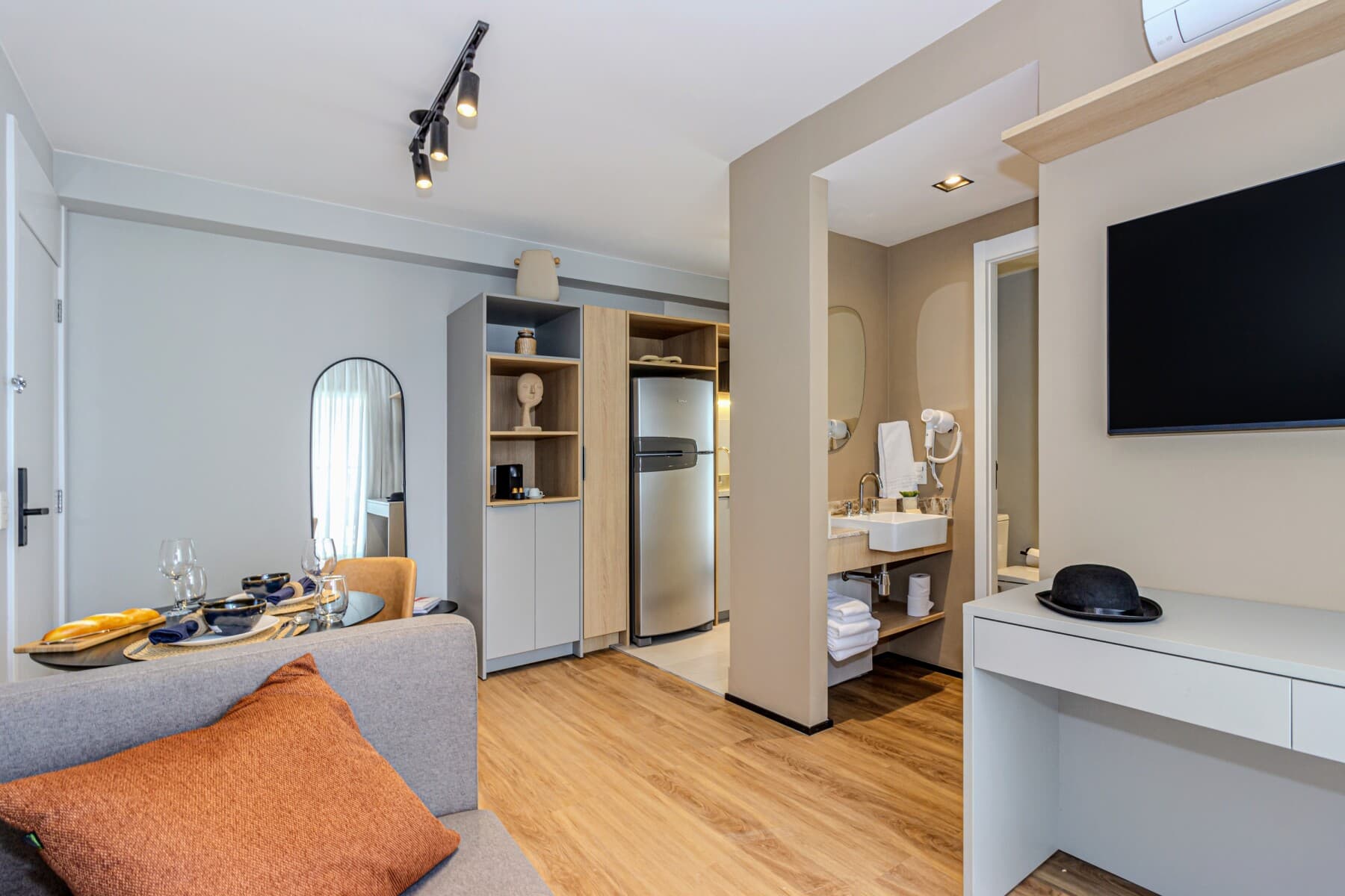 Charlie For You Perdizes