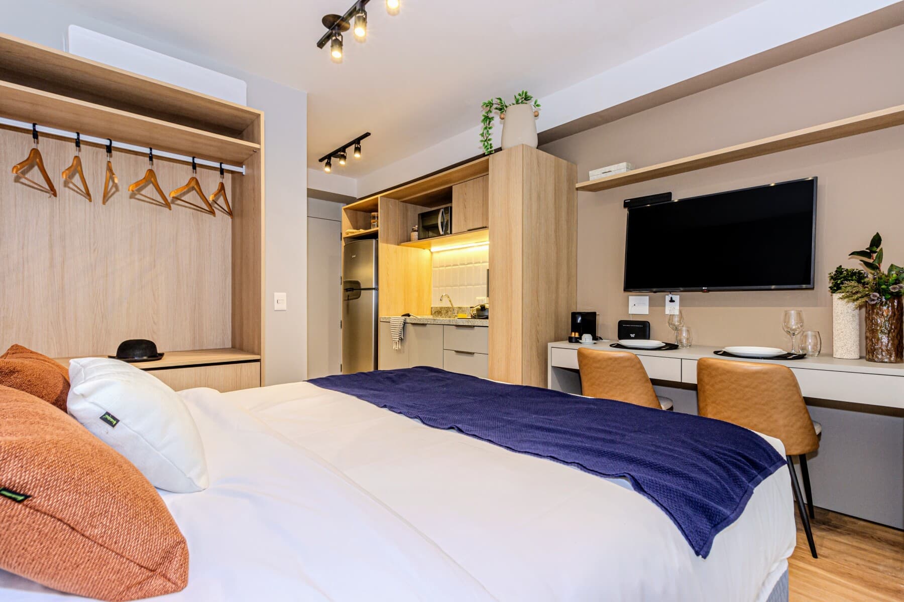 Charlie For You Perdizes