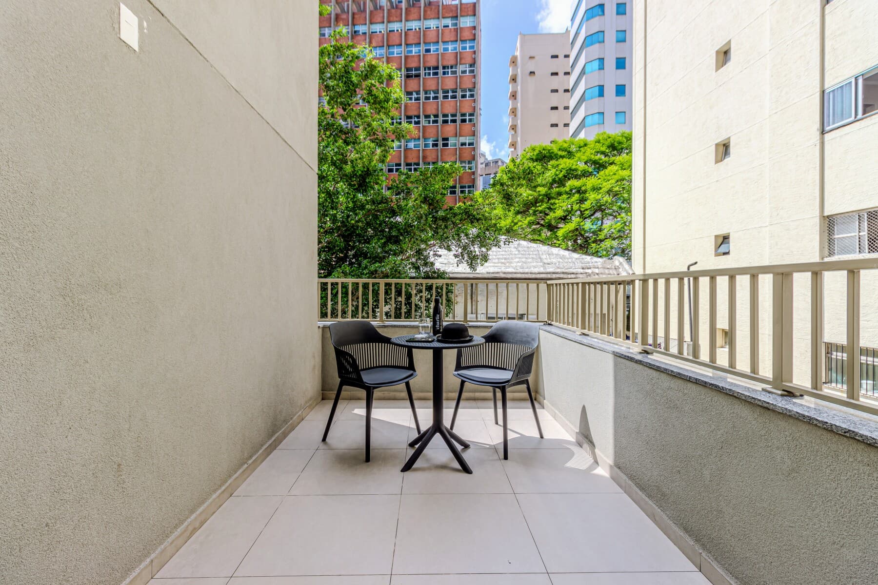 Charlie Nik Paradiso