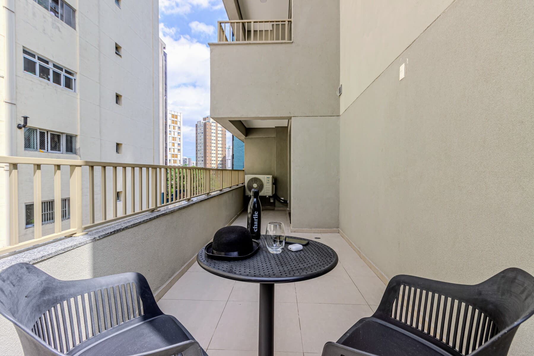 Charlie Nik Paradiso