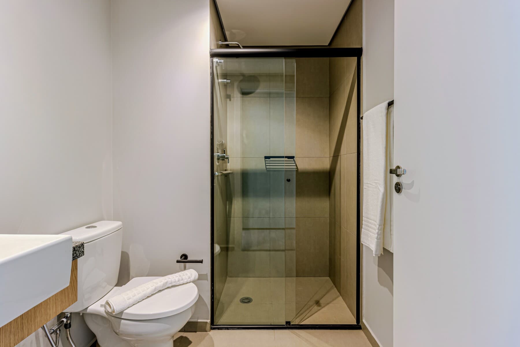 Charlie Nik Paradiso