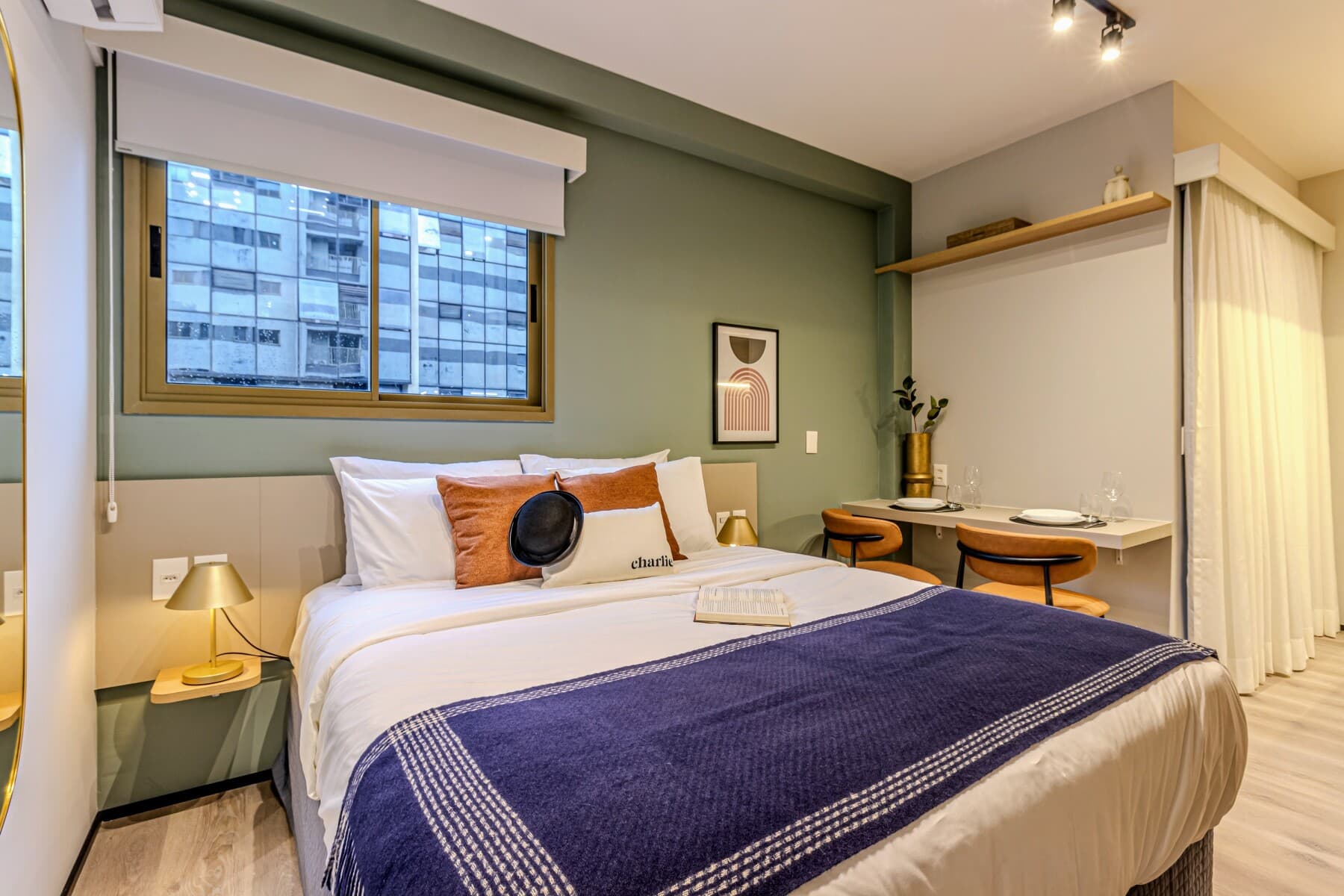 Charlie Nik Paradiso