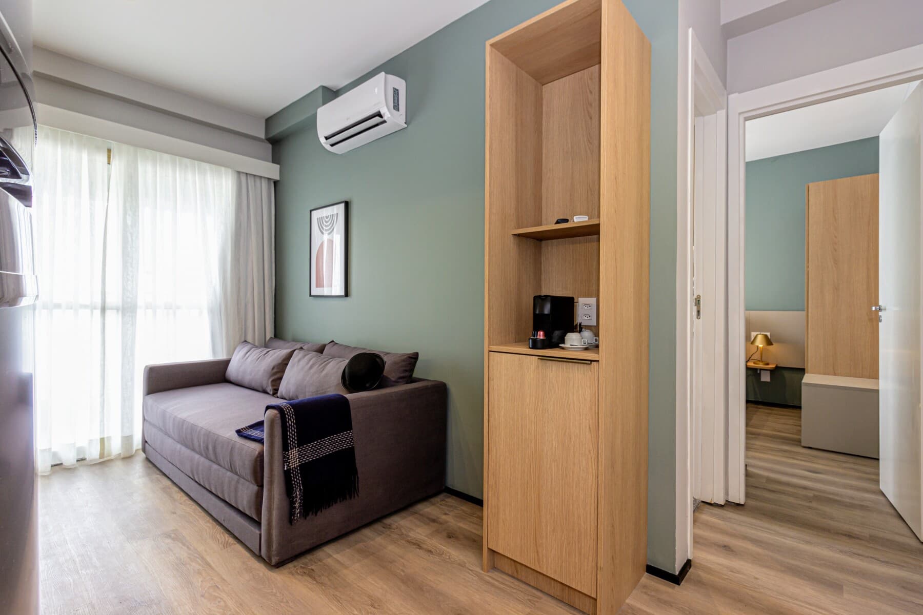 Charlie Nik Paradiso