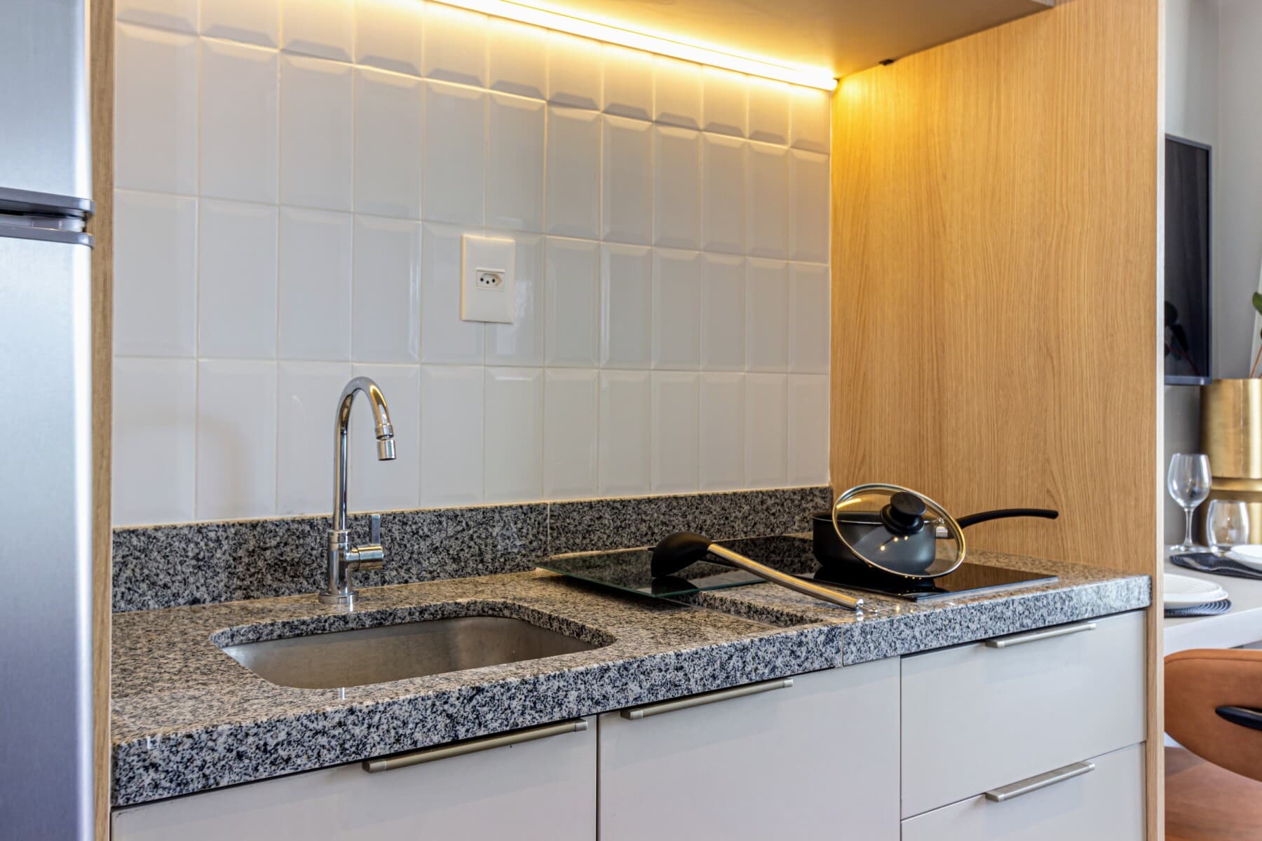 Charlie Nik Paradiso