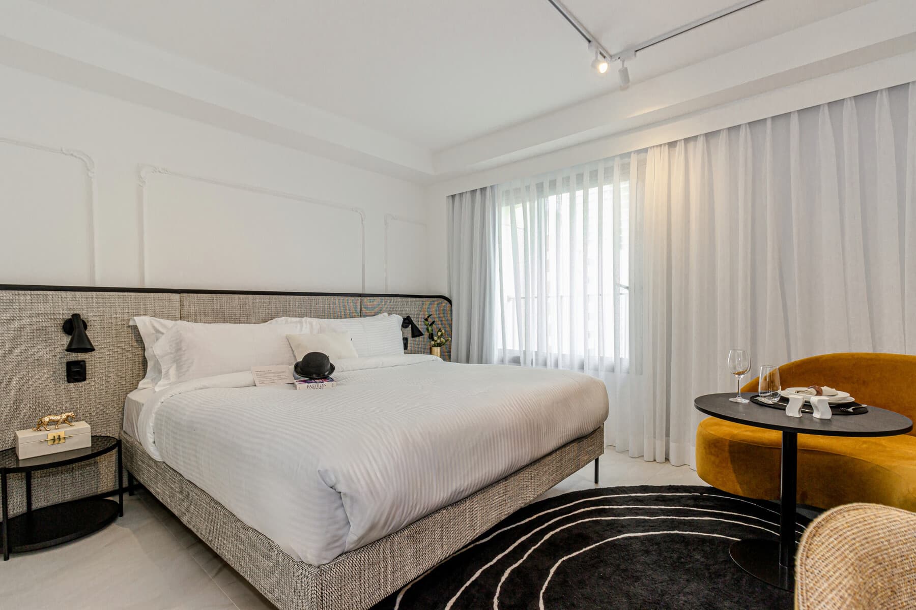 One of a Kind Charlie Hotel Ibirapuera