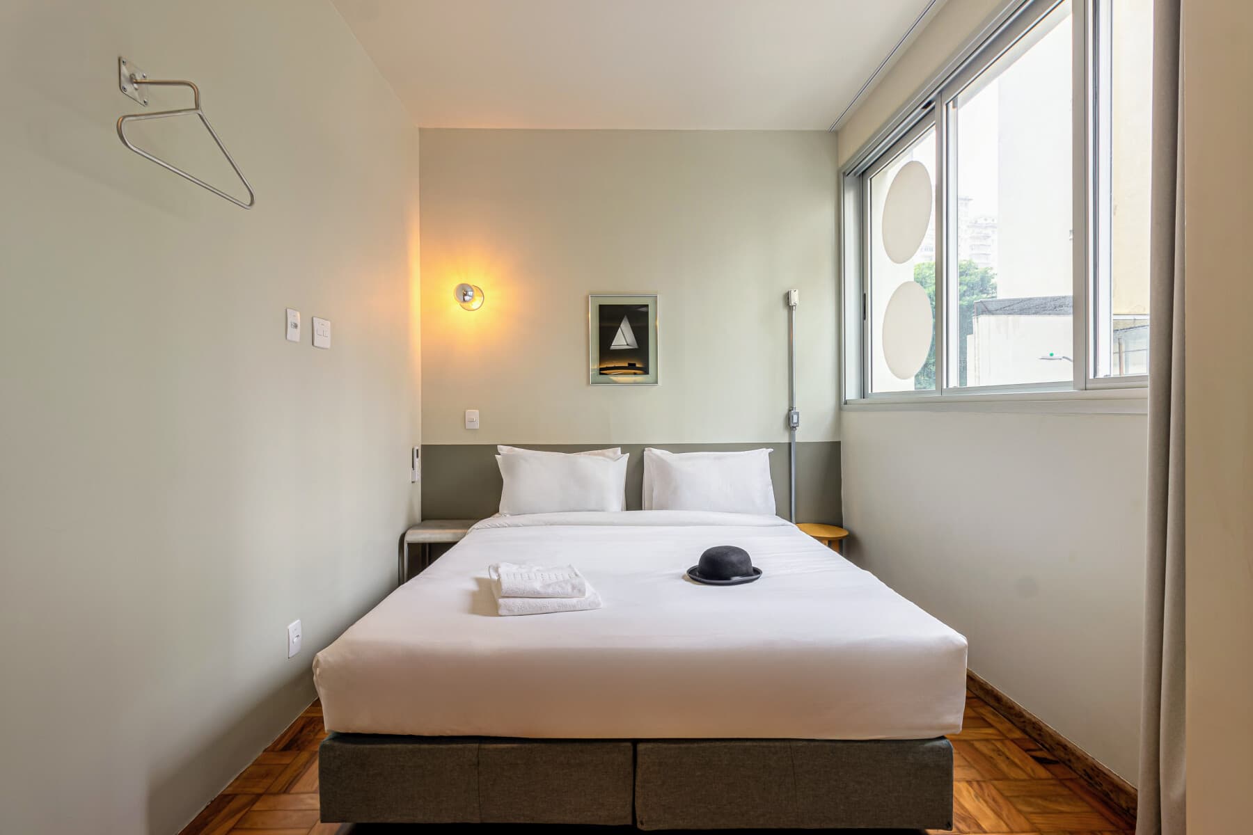 Charlie Petrah Vila Buarque