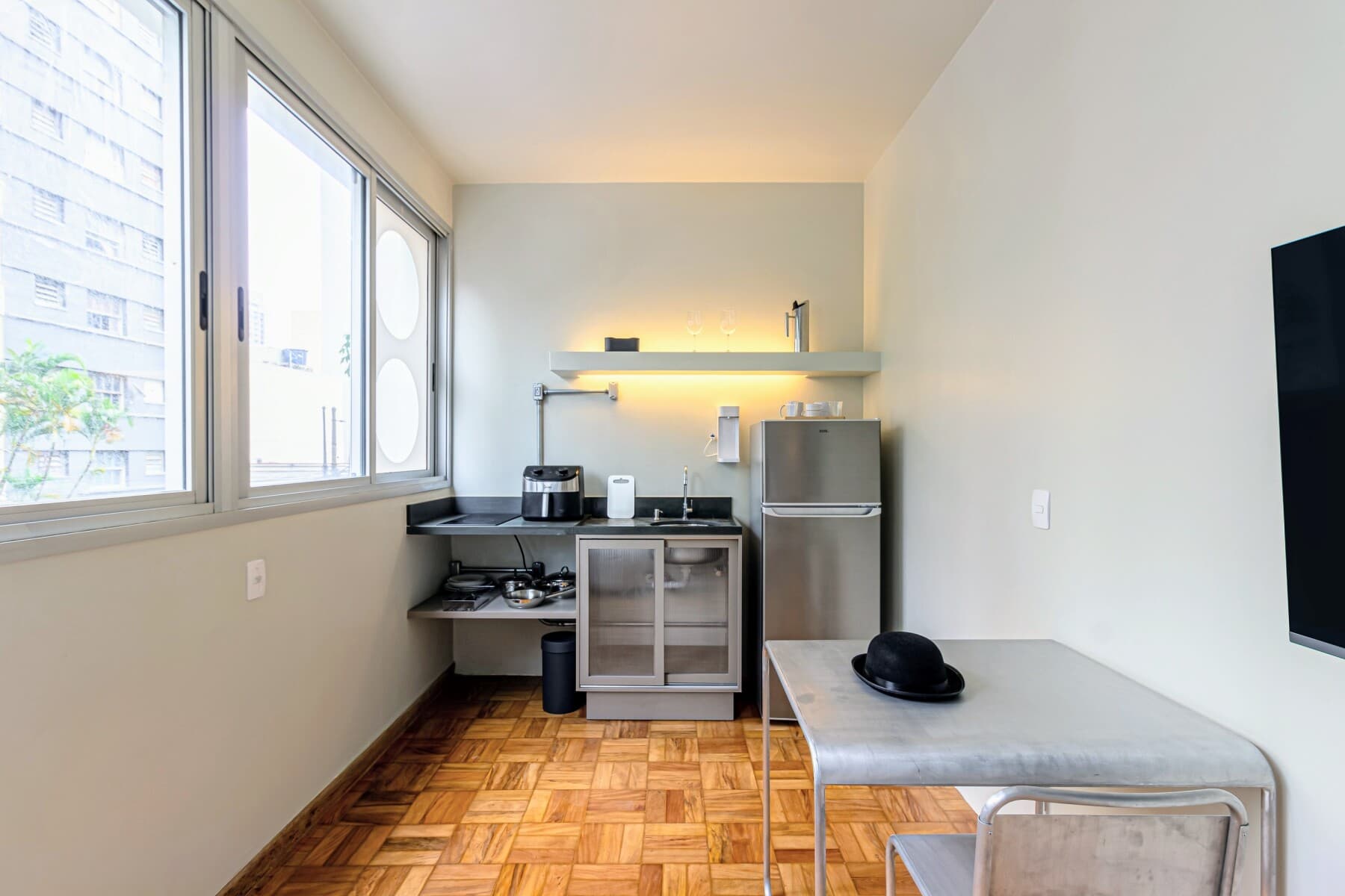 Charlie Petrah Vila Buarque