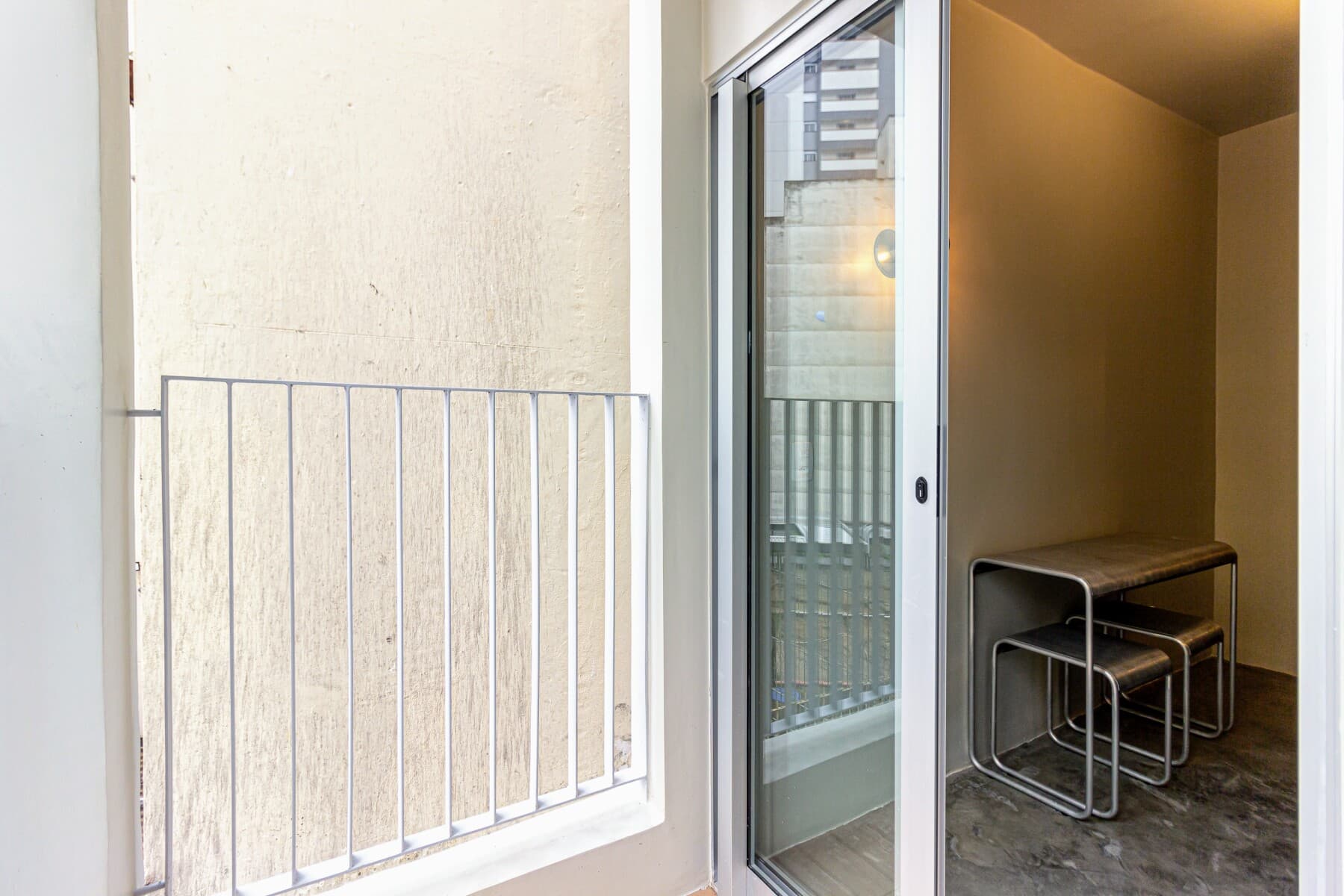 Charlie Petrah Vila Buarque