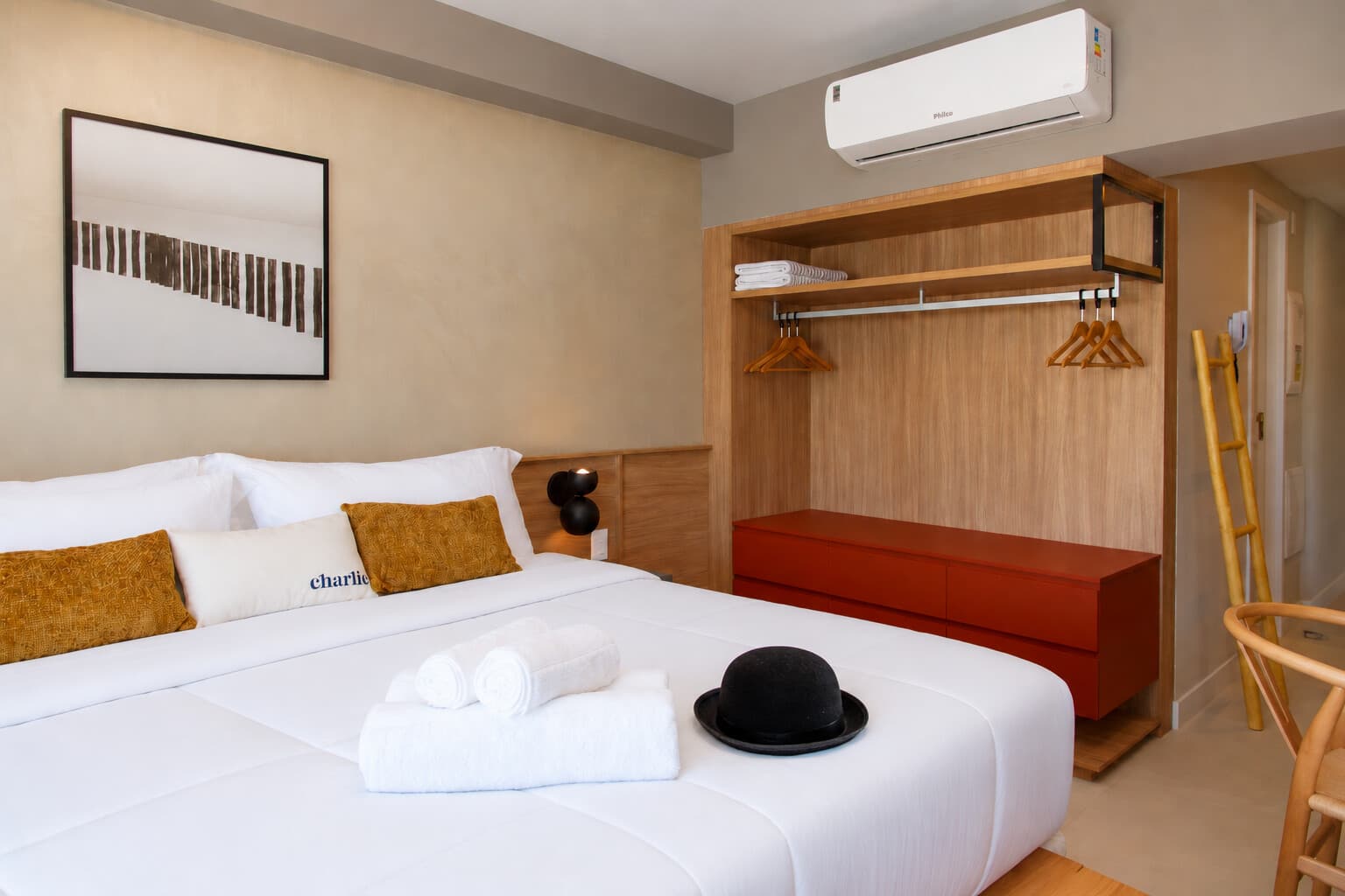 Charlie IPA Design Studios Ipanema